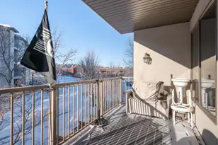 5225 Grandview Square, Edina, MN 55436 - Photo 19