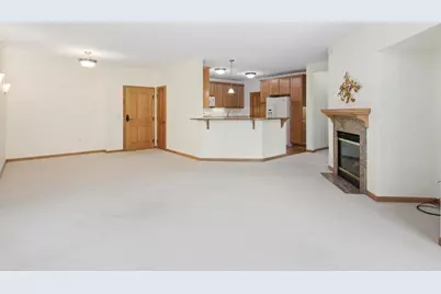 5225 Grandview Square #210, Edina, MN 55436 - Photo 3