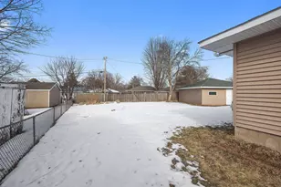 1261 Skillman Ave E, Maplewood, MN 55109 - Photo 21