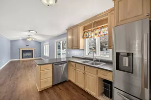 420 5th St NE, Plainview, MN 55964 - Photo 15