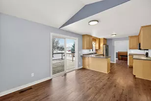 420 5th St NE, Plainview, MN 55964 - Photo 21