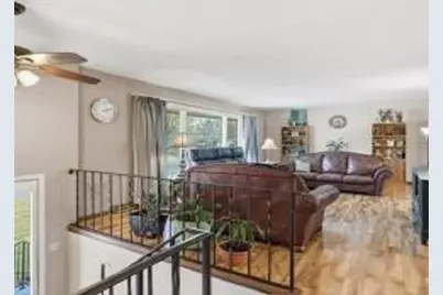 417 S Park Lane, Le Sueur, MN 56058 - Photo 7