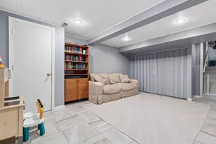 425 Ruby Dr, West Saint Paul, MN 55118 - Photo 9