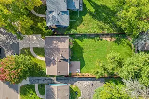 425 Ruby Dr, West Saint Paul, MN 55118 - Photo 31