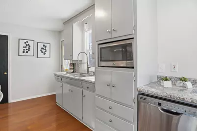 1538 Wilson Avenue, Saint Paul, MN 55106 - Photo 9