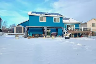 8931 Prestwick Parkway N, Brooklyn Park, MN 55443 - Photo 3