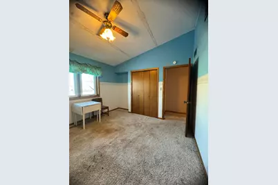 816 E 5th Street, Blue Earth, MN 56013 - Photo 17