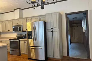 1302 Old North Shore Rd, Duluth, MN 55804 - Photo 9