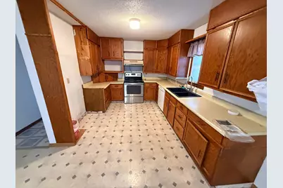 180 6th Street, Walnut Grove, MN 56180 - Photo 19