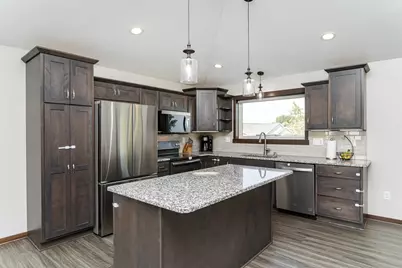 1421 Tunbridge Place NE, Byron, MN 55920 - Photo 9