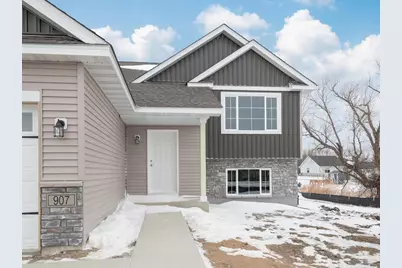 907 Emily Court NE, Montgomery, MN 56069 - Photo 3