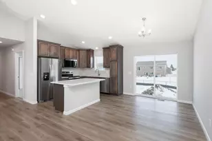 907 Emily Ct NE, Montgomery, MN 56069 - Photo 9