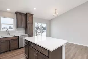 907 Emily Ct NE, Montgomery, MN 56069 - Photo 15