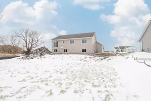 907 Emily Ct NE, Montgomery, MN 56069 - Photo 35