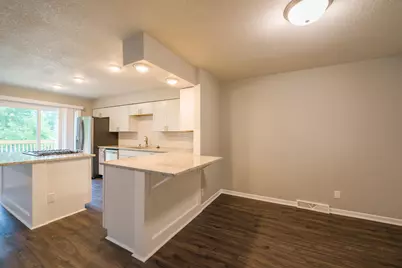 5590 Timber Lane, Excelsior, MN 55331 - Photo 9