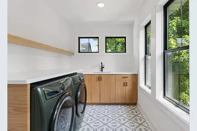 2084 Palace Avenue, Saint Paul, MN 55105 - Photo 37