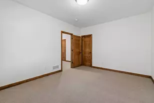 21049 France Blvd, Lakeville, MN 55044 - Photo 31
