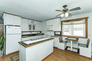 18928 620th St, Dodge Center, MN 55927 - Photo 9