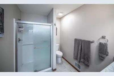 1285 Cuylle Bay, Faribault, MN 55021 - Photo 29