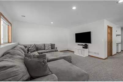 1036 Emerald Street NE, Hanover, MN 55341 - Photo 13