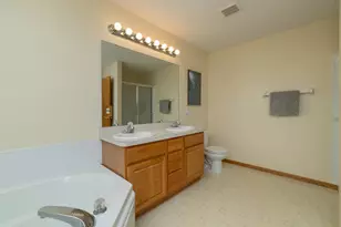 2170 Birch St W, Rosemount, MN 55068 - Photo 17