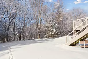 9176 Cold Stream Ln, Eden Prairie, MN 55347 - Photo 53