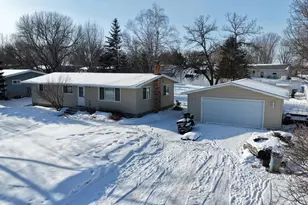 172 Lakeview Dr, Spicer, MN 56288 - Photo 33