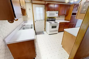 172 Lakeview Dr, Spicer, MN 56288 - Photo 3