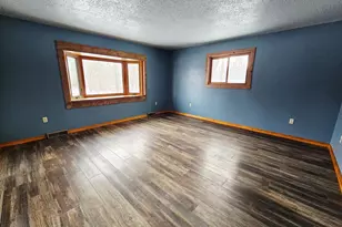 1309 Porter Rd, Montevideo, MN 56265 - Photo 5