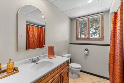 1887 Lakewood Drive N, Maplewood, MN 55109 - Photo 23