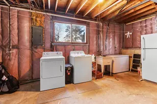 1887 Lakewood Dr N, Maplewood, MN 55109 - Photo 25