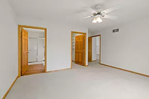 763 Lake Ridge Dr, Woodbury, MN 55129 - Photo 25