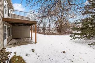 763 Lake Ridge Dr, Woodbury, MN 55129 - Photo 33