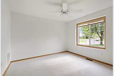 763 Lake Ridge Drive, Woodbury, MN 55129 - Photo 23