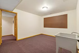 763 Lake Ridge Dr, Woodbury, MN 55129 - Photo 25