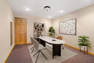 763 Lake Ridge Dr, Woodbury, MN 55129 - Photo 5