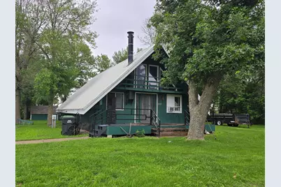 2517 East Avenue, Worthington, MN 56187 - Photo 1