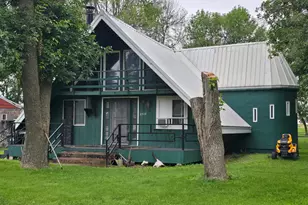 2517 East Ave, Worthington, MN 56187 - Photo 3