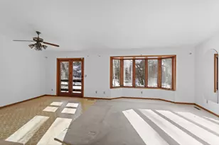 17581 Lorence Way, Eden Prairie, MN 55346 - Photo 3
