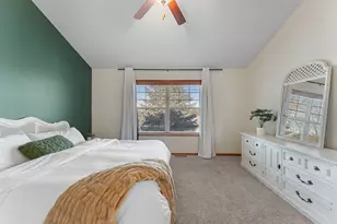 3262 Oak View Dr, Woodbury, MN 55129 - Photo 23