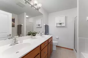 3262 Oak View Dr, Woodbury, MN 55129 - Photo 25