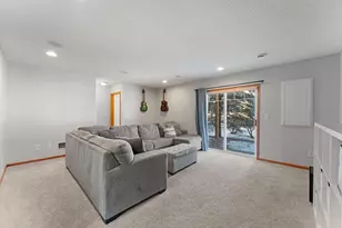 3262 Oak View Dr, Woodbury, MN 55129 - Photo 27