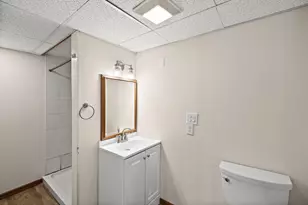 402 25th St SW, Rochester, MN 55902 - Photo 25