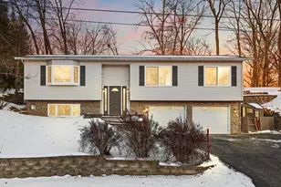 402 25th St SW, Rochester, MN 55902 - Photo 1