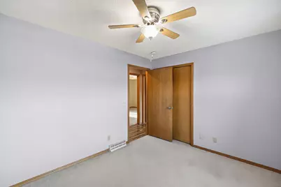 402 25th Street SW, Rochester, MN 55902 - Photo 17