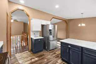 402 25th St SW, Rochester, MN 55902 - Photo 7