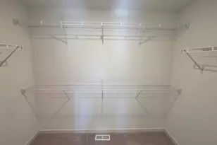 4722 Airlake Curv, Woodbury, MN 55129 - Photo 11