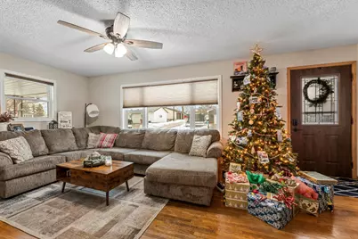 115 3rd Street SE, Plainview, MN 55964 - Photo 9