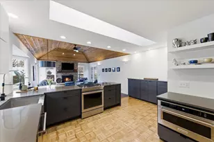 6807 Dovre Dr, Edina, MN 55436 - Photo 19