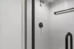 6807 Dovre Dr, Edina, MN 55436 - Photo 9